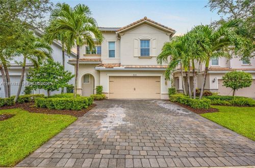 932 Banyan Dr, Hollywood, FL, 33021 | Card Image