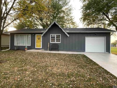 405 S Owen St, House other with 3 bedrooms, 1 bathrooms and null parking in Meriden KS | Image 1