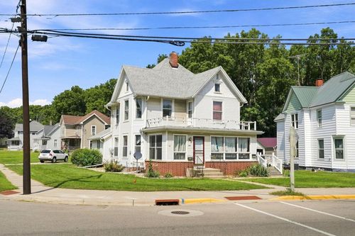 240 Galena St, Darlington, WI, 53530-1504 | Card Image