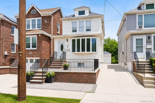1372 Hollywood Avenue, New York, NY, 10461 | Card Image