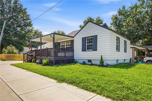 3301 S Ocheltree St, Olathe, KS, 66061-4733 | Card Image