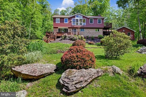 2154 Mountain Ash Ln, White Haven, PA, 18661-8508 | Card Image