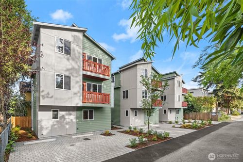 6419 Ellis Ave S, Seattle, WA, 98108-2739 | Card Image