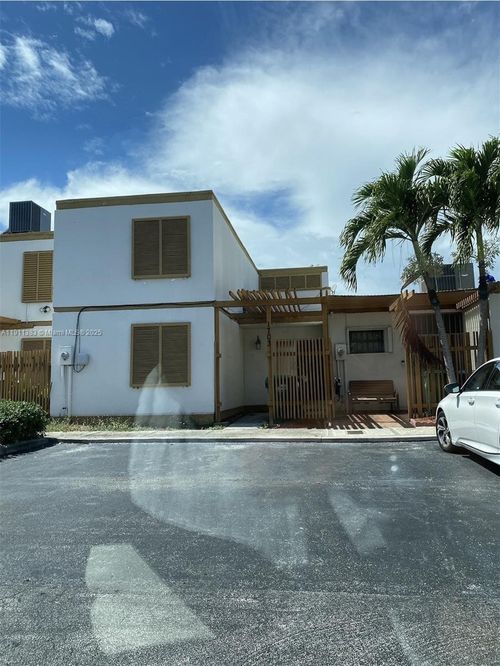 1703 Sw 131st Place Cir S, Miami, FL, 33175-1206 | Card Image