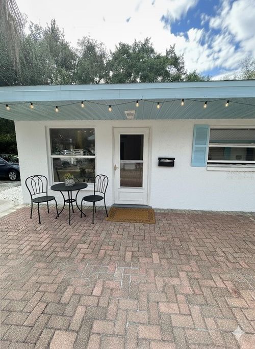 608 14th Ave Nw, Largo, FL, 33770-1127 | Card Image