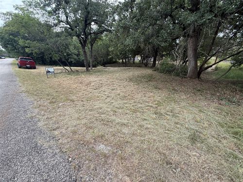 5808 Arrowhead Dr, Granbury, TX, 76048-3219 | Card Image
