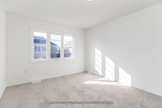 21 Daffodil Rd, House attached with 4 bedrooms, 3 bathrooms and 1 parking in Minesing ON | Image 32