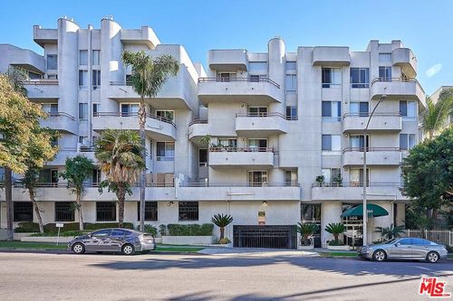 101-500 S Berendo St, Los Angeles, CA, 90004-5702 | Card Image