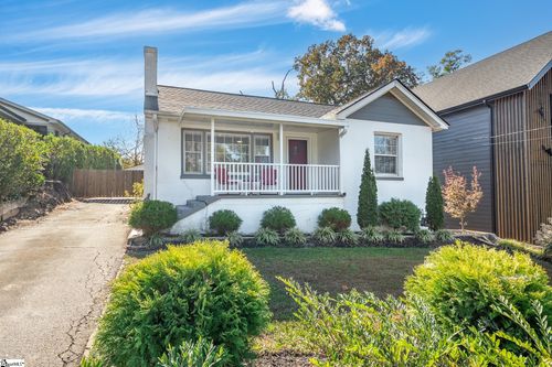 14 Traxler St, Greenville, SC, 29607-1838 | Card Image