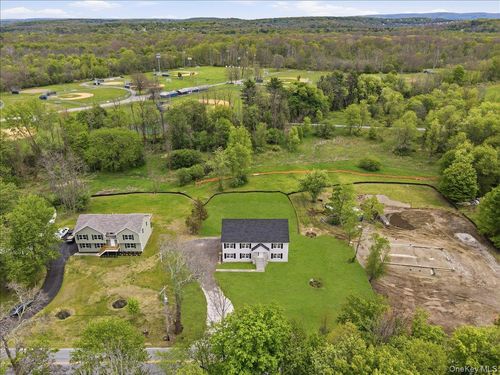 109 Robinson Ln, Wappingers Falls, NY, 12590-6339 | Card Image