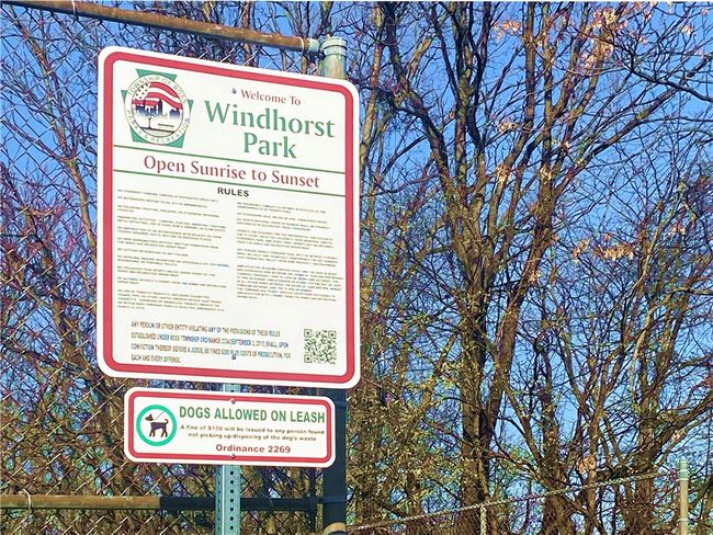 Windhorst Park is just 2 blocks away. | Image 34