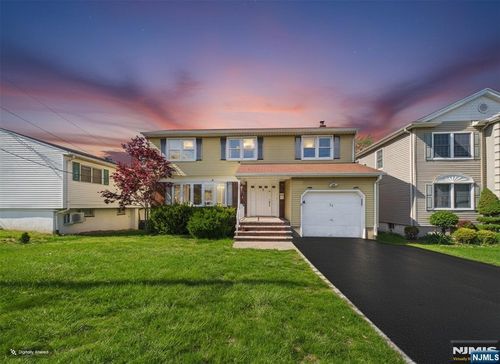 50 Hepburn Rd, Clifton, NJ, 07012-1916 | Card Image