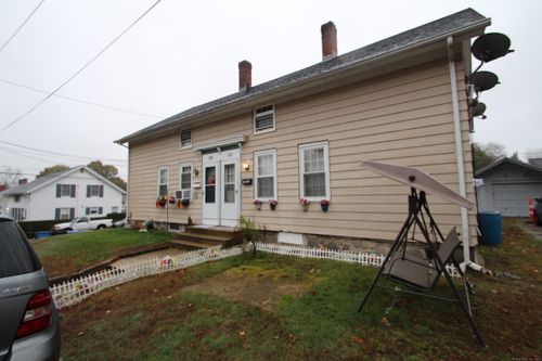 33 N A St, Taftville, CT, 06380-1328 | Card Image