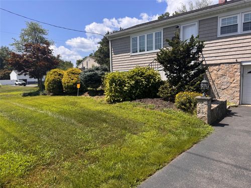 55 Klein Ave, West Nyack, NY, 10994-1928 | Card Image