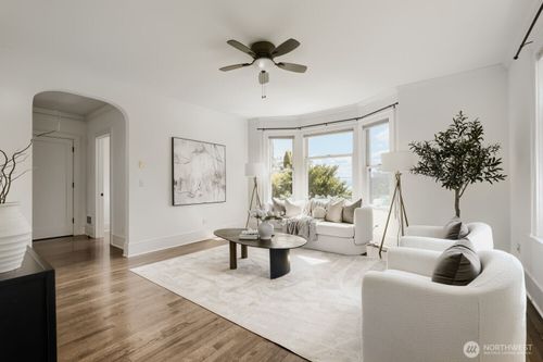 3-317 Lakeside Ave S, Seattle, WA, 98144-2639 | Card Image