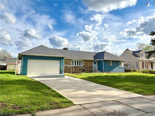 13300 Carpenter Rd, Cleveland, OH, 44125-5118 | Card Image