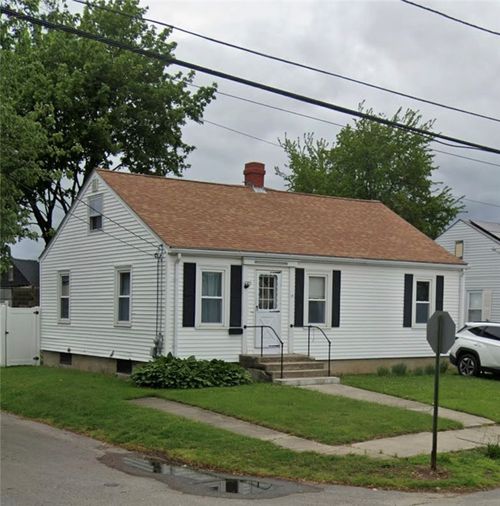 15 Hunter Ave, Johnston, RI, 02919-4003 | Card Image