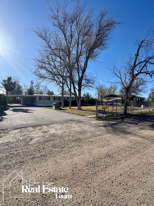 2700 Taxiway Dr, Casper, WY, 82604-1538 | Card Image