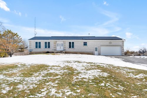 446 Petworth Rd, Yarker, ON, K0K3N0 | Card Image