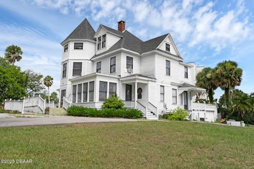 1000 S Peninsula Dr, DAYTONA BEACH, FL, 32118-4743 | Card Image