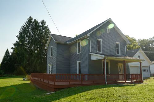 400 W Prairie Street, Harrisville Boro, PA, 16038 | Card Image