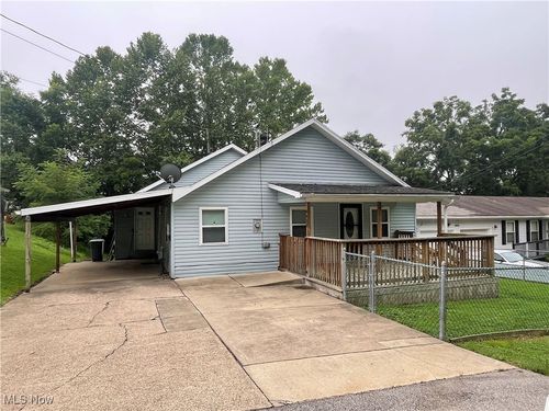 4420 16th Ave, Parkersburg, WV, 26101-7202 | Card Image