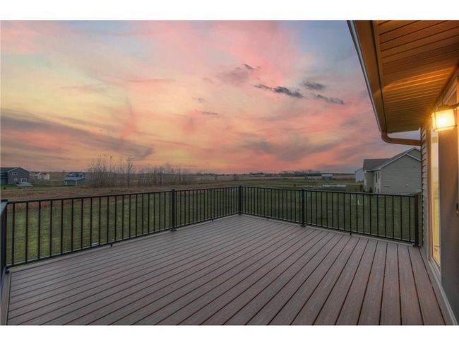 Rear_Twilight_Deck.jpeg | Image 5