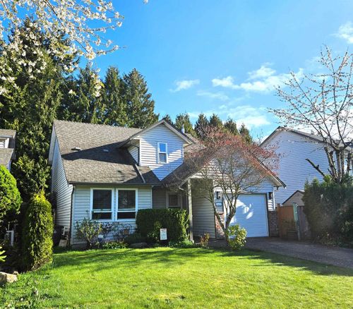 15429 90 Avenue, Surrey, BC, V3R9J5 | Card Image