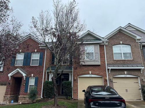1025 Remington Oaks Cir, Cary, NC, 27519-8770 | Card Image