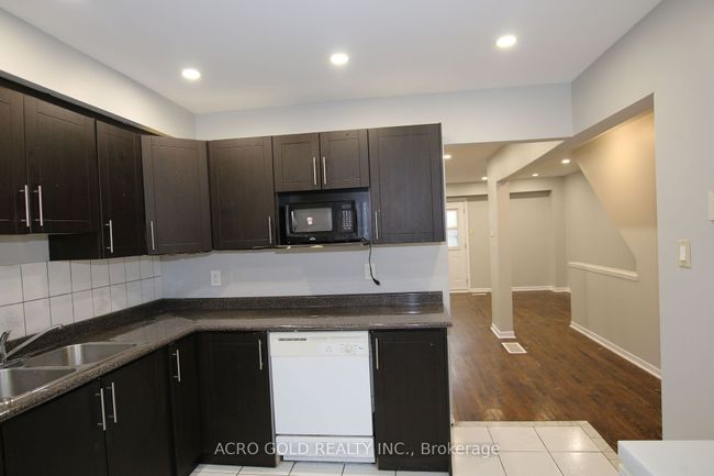 62 - 441 Military Trail, Condo with 3 bedrooms, 2 bathrooms and 2 parking in Toronto ON | Image 11