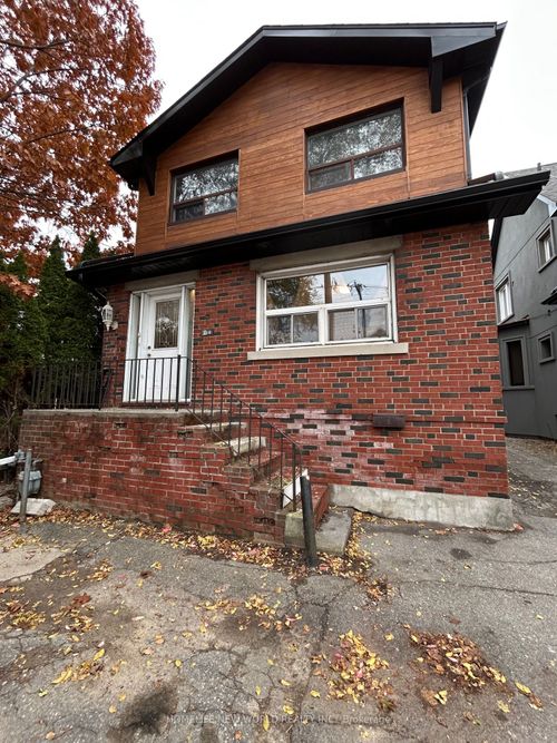 main-floor-218 Greenwood Ave, Toronto, ON, M4L2R2 | Card Image