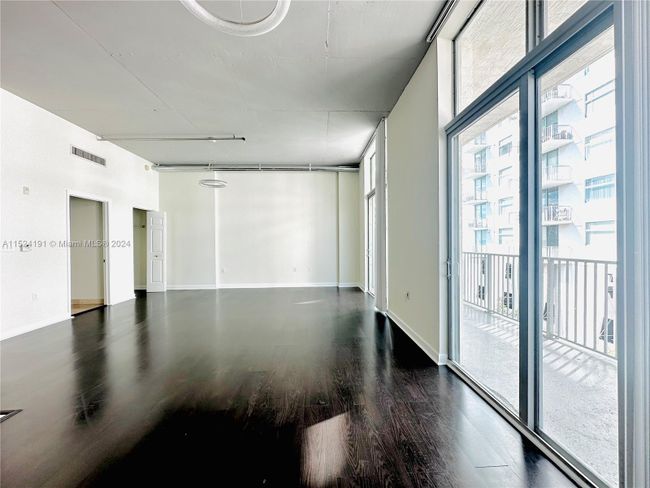 APT-518 - 2100 Van Buren St, Condo with 1 bedrooms, 1 bathrooms and null parking in Hollywood FL | Image 4