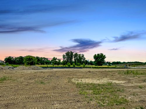 435 Meadow Brooke Lane, Dyer, IN, 46311 | Card Image