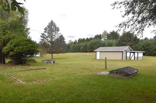 4800 W 4 Rd, Buckley, MI, 49620-9517 | Card Image