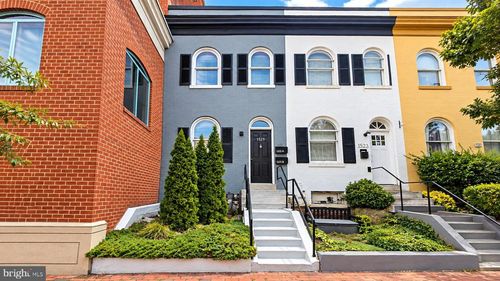 b-1525 King Street, ALEXANDRIA, VA, 22314 | Card Image