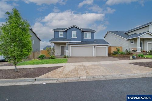 2850 Nautilus Ave Nw, Salem, OR, 97304-1068 | Card Image