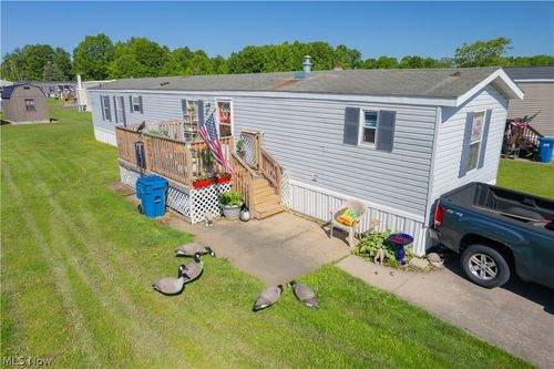 2163 Parkway Dr, Deerfield, OH, 44411-9764 | Card Image