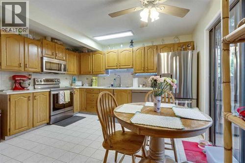 176 Metcalf Ave, Red Deer, AB, T4R1Z6 | Card Image