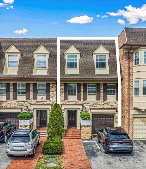 1624-1301 Michael Court, New York, NY, 11360 | Card Image