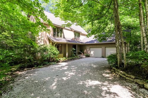 100 Spring Drive, Zionsville, IN, 46077 | Card Image