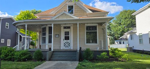 306 E Rochester St, Akron, IN, 46910-9132 | Card Image