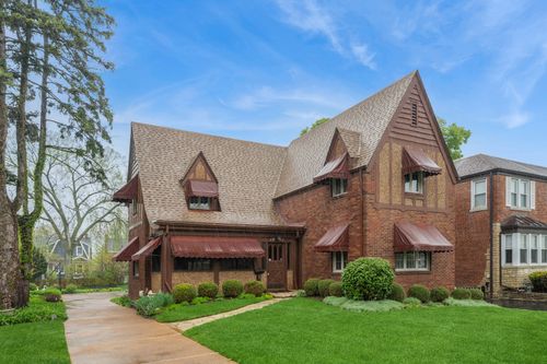 1422 Franklin Ave, River Forest, IL, 60305-1041 | Card Image