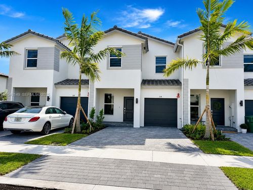 114-114 Sw 184th Pl, Pembroke Pines, FL, 33029-6016 | Card Image