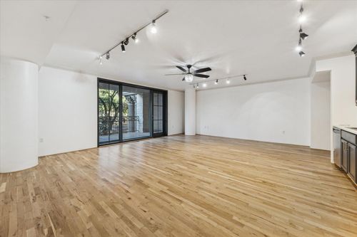 203-3030 Post Oak Blvd, Houston, TX, 77056-6560 | Card Image