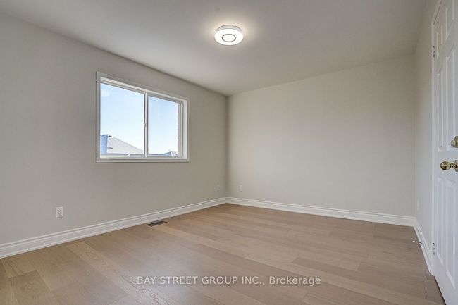 7 Debonair St, House attached with 4 bedrooms, 4 bathrooms and 2 parking in Richmond Hill ON | Image 18