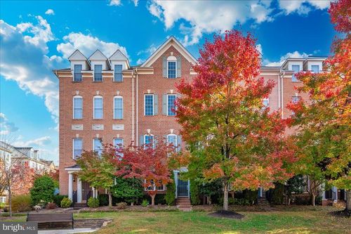 593 Cedar Spring St, GAITHERSBURG, MD, 20877-3333 | Card Image