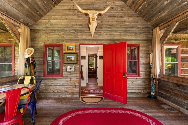 207 Martinez Spring Rd, House other with 4 bedrooms, 5 bathrooms and null parking in Bozeman MT | Image 11