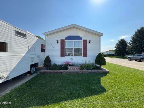 4773 British Dr, Bismarck, ND, 58503-7882 | Card Image