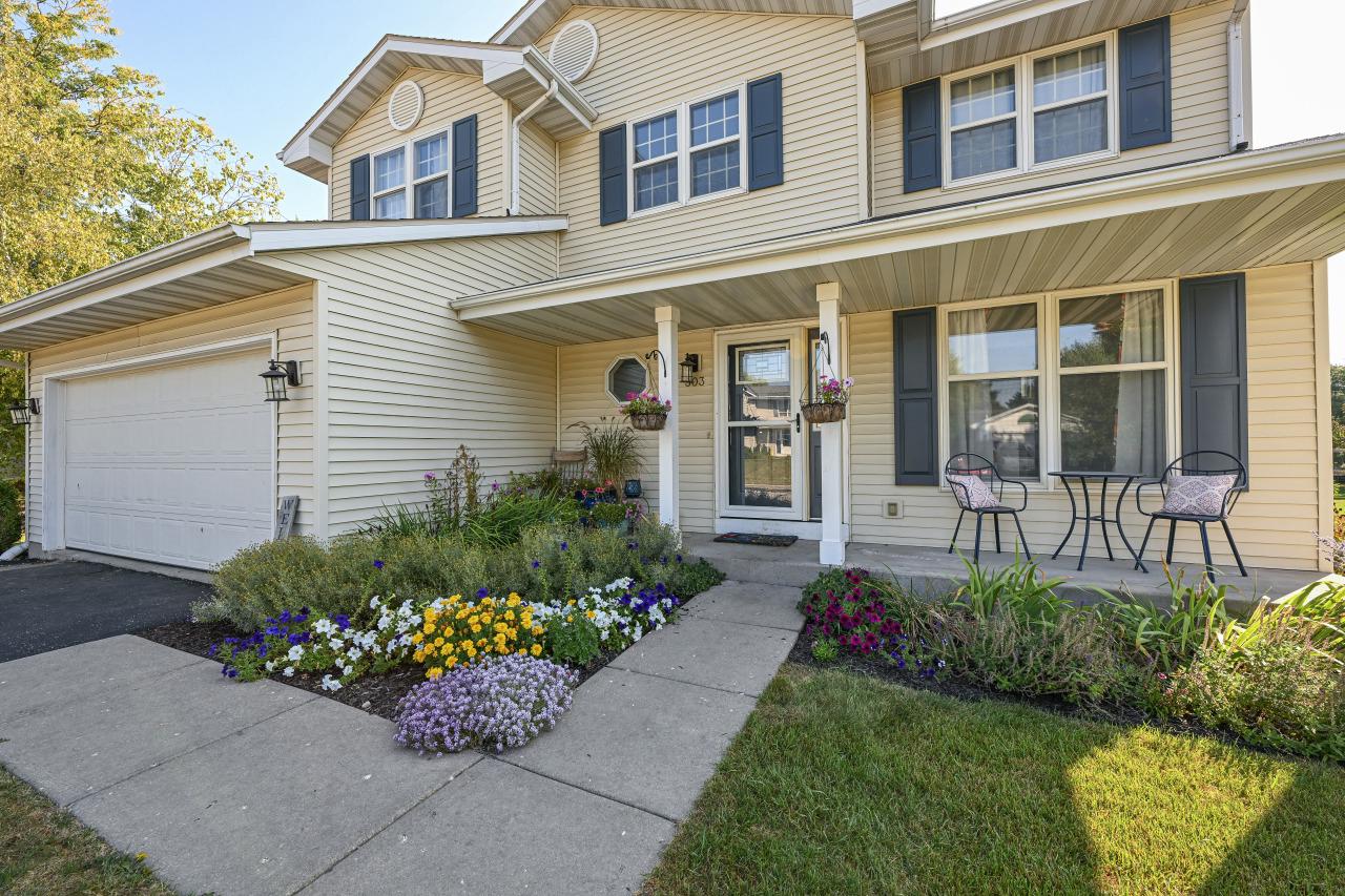 Butternut Dr, Delavan, WI 53115