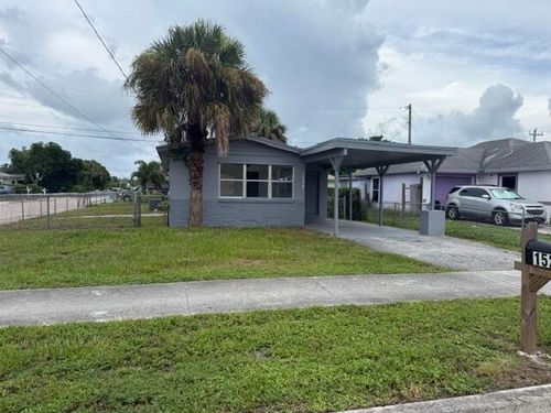 1528 Avenue S, Riviera Beach, FL, 33404-5222 | Card Image
